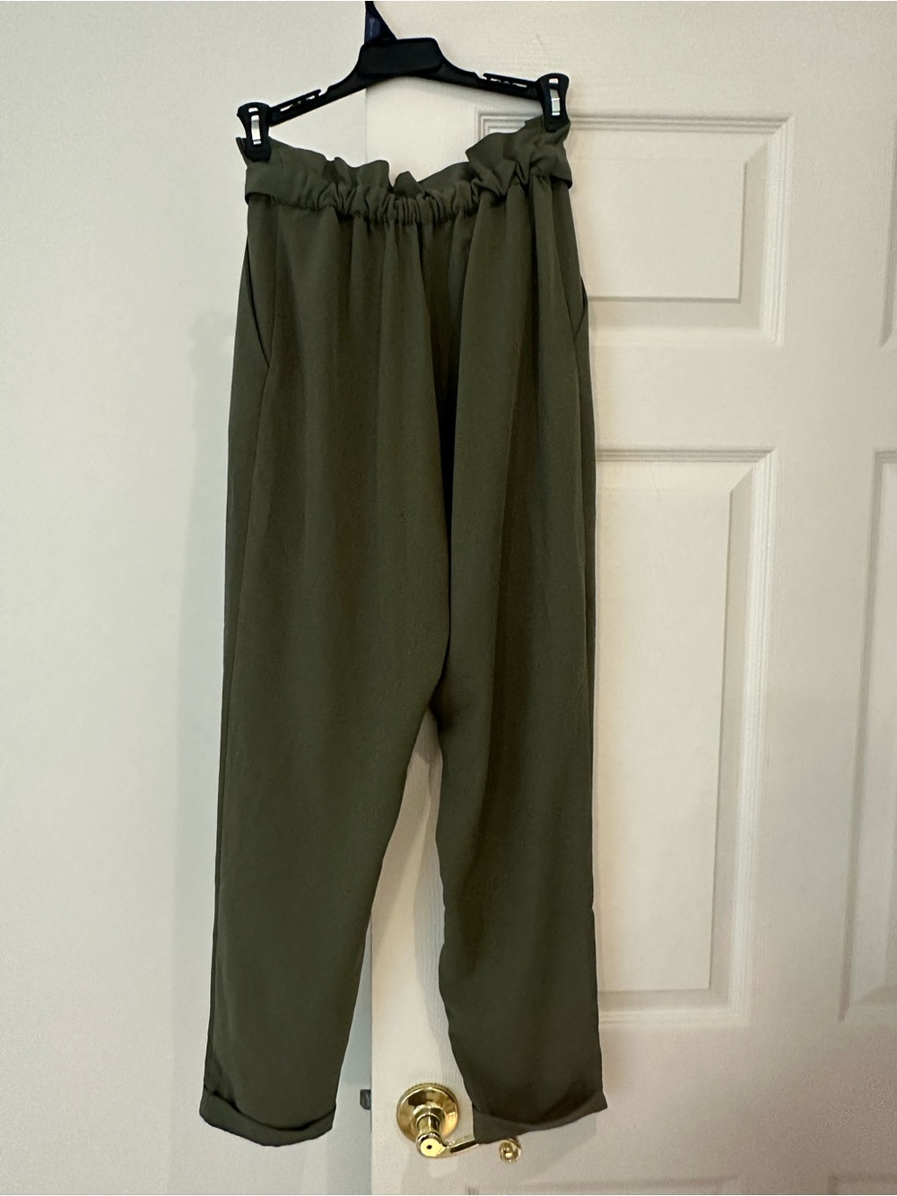 Pull&Bear Olive Green High-Waist Paperbag Trousers - Picture 2 of 3